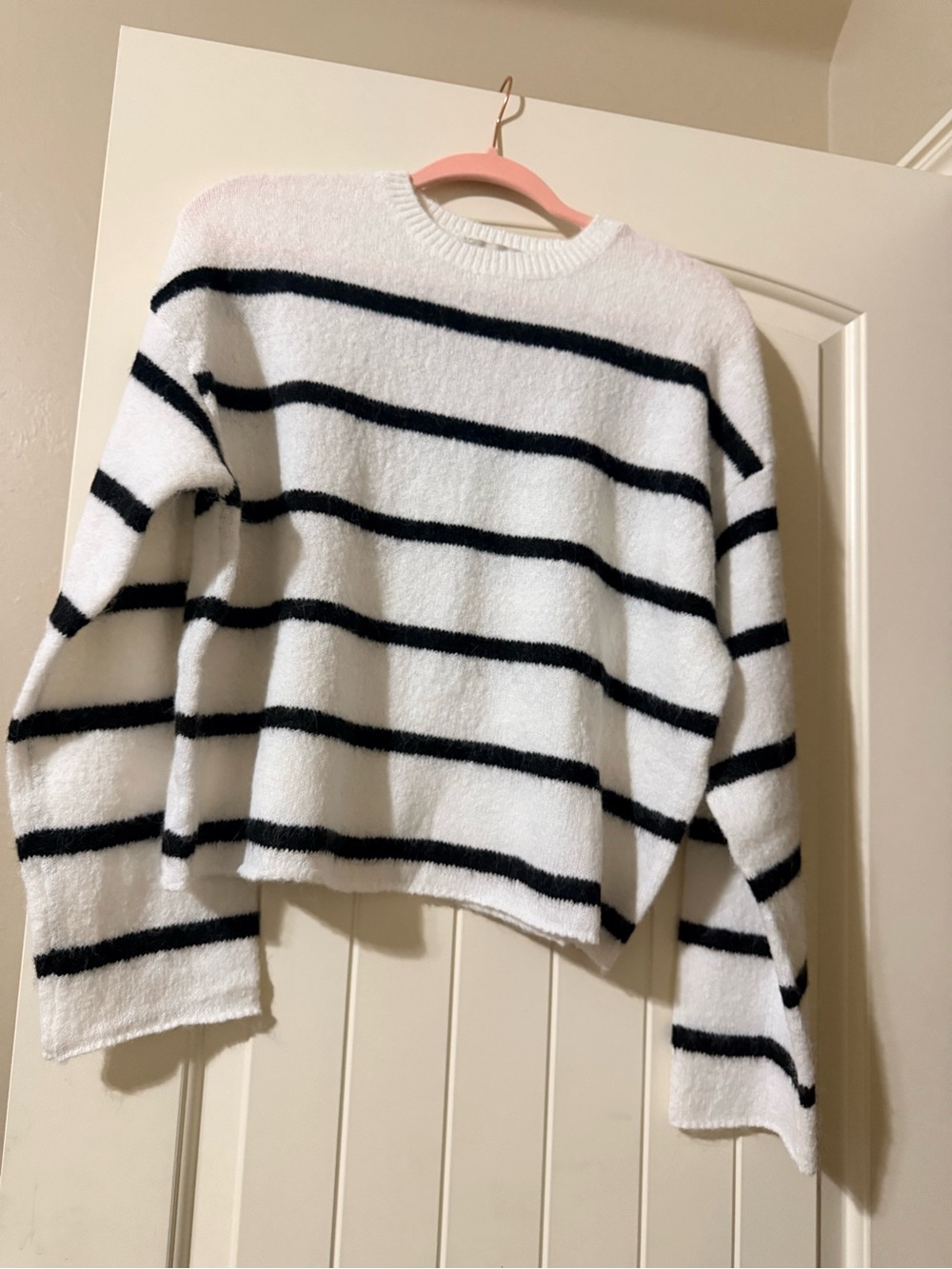 Zenana Cozy Striped Crewneck Sweater - White & Black NWOT
